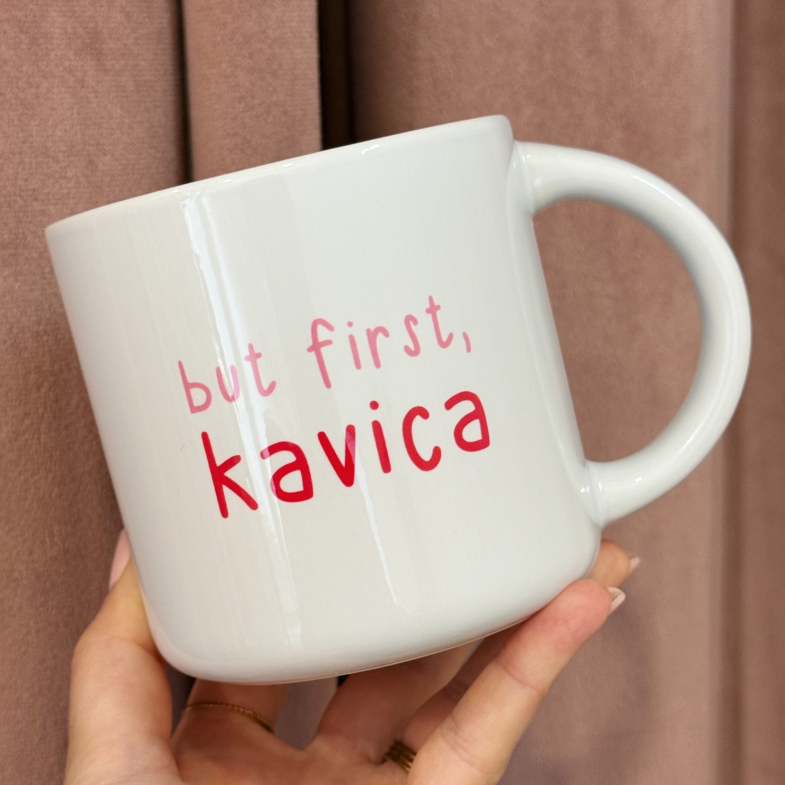 Skodelica - But first, kavica