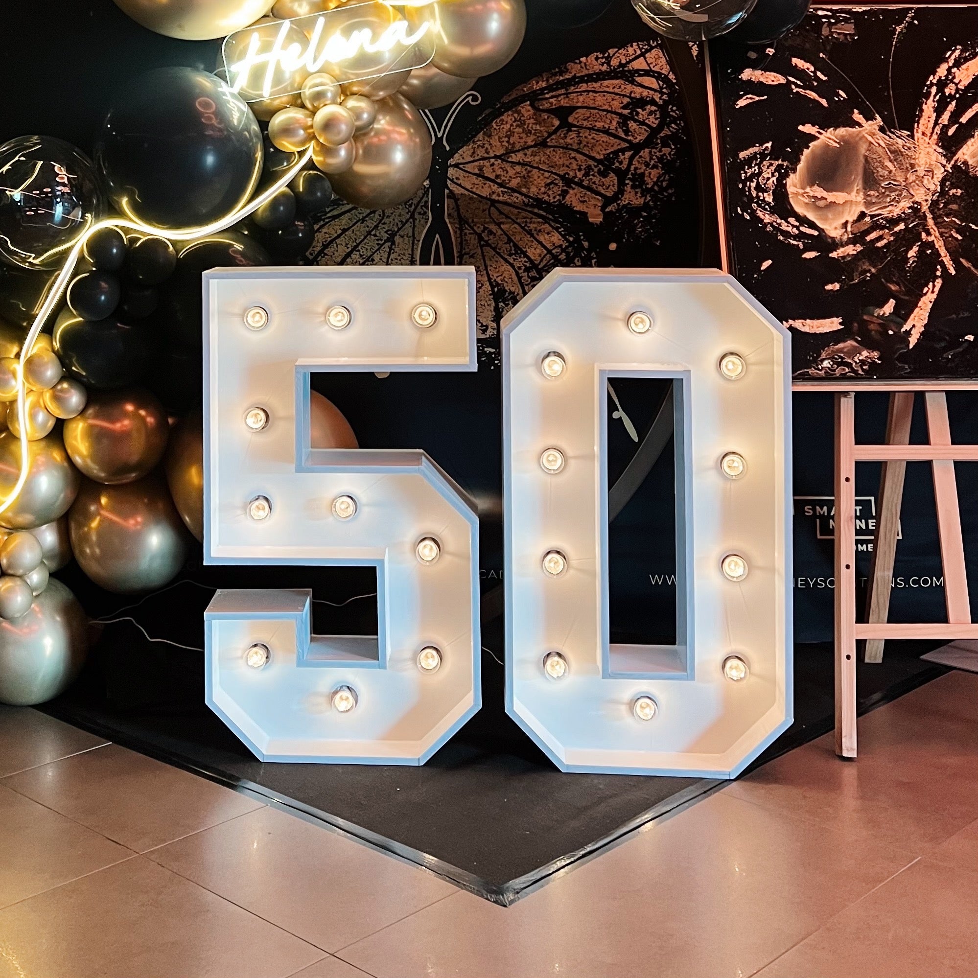 Številka 50 z lučkami - Za izposojo