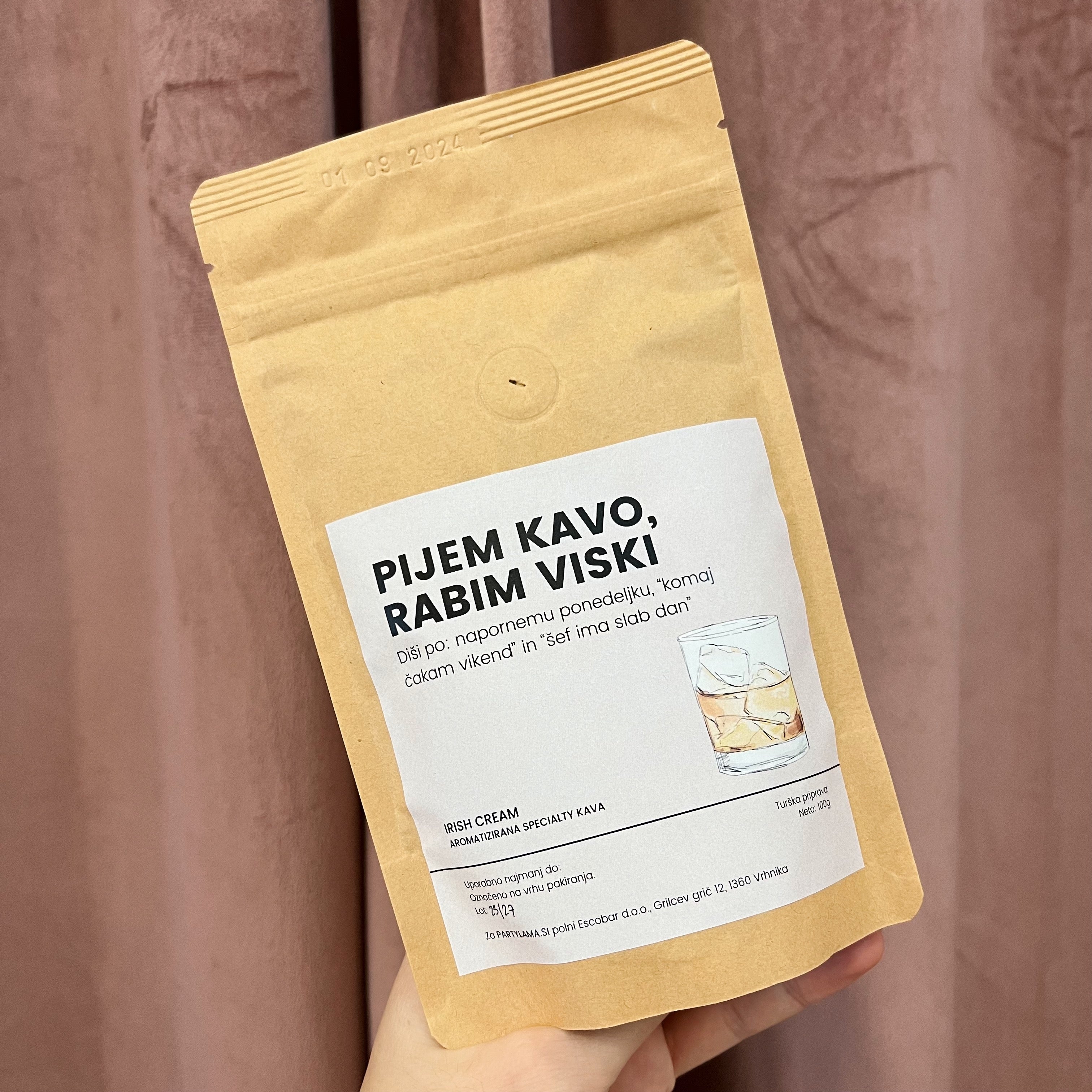 Pijem kavo, rabim viski - Aromatizirana kava, irish cream