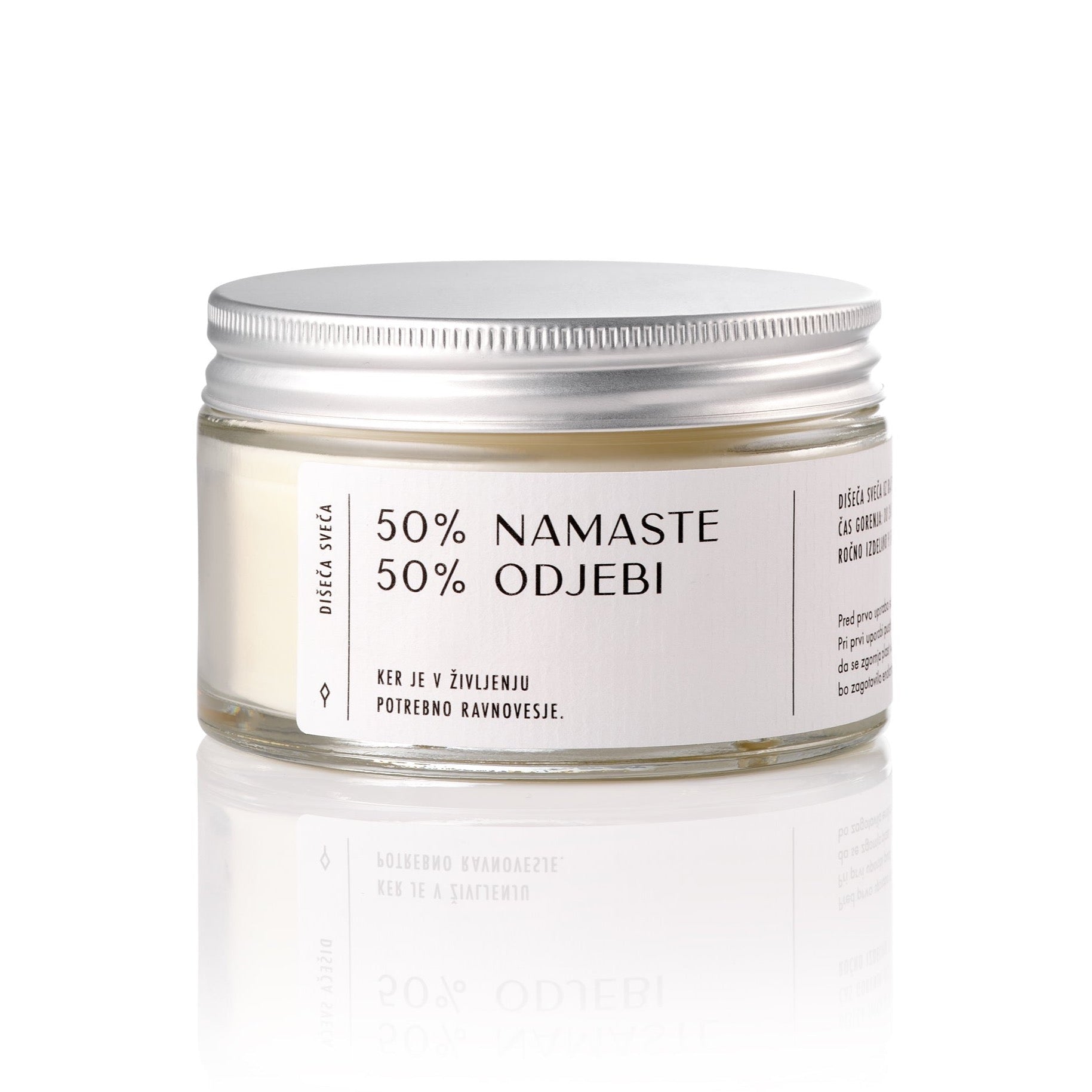 Dišeča sveča "50% NAMASTE 50% ODJEBI"