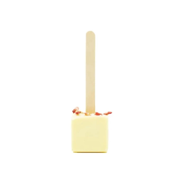 BELA VROČA ČOKOLADA