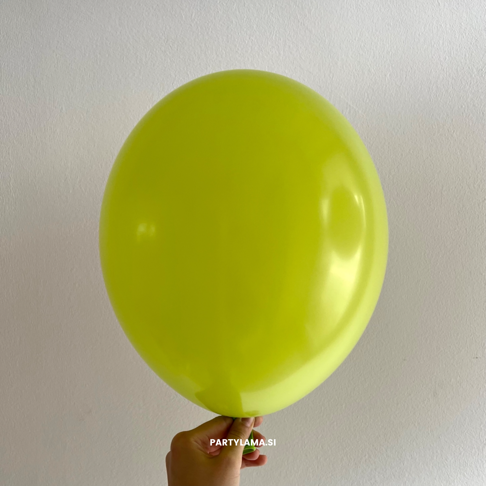 Strong baloni - Pastel Lime Green 30 cm, 100 kos