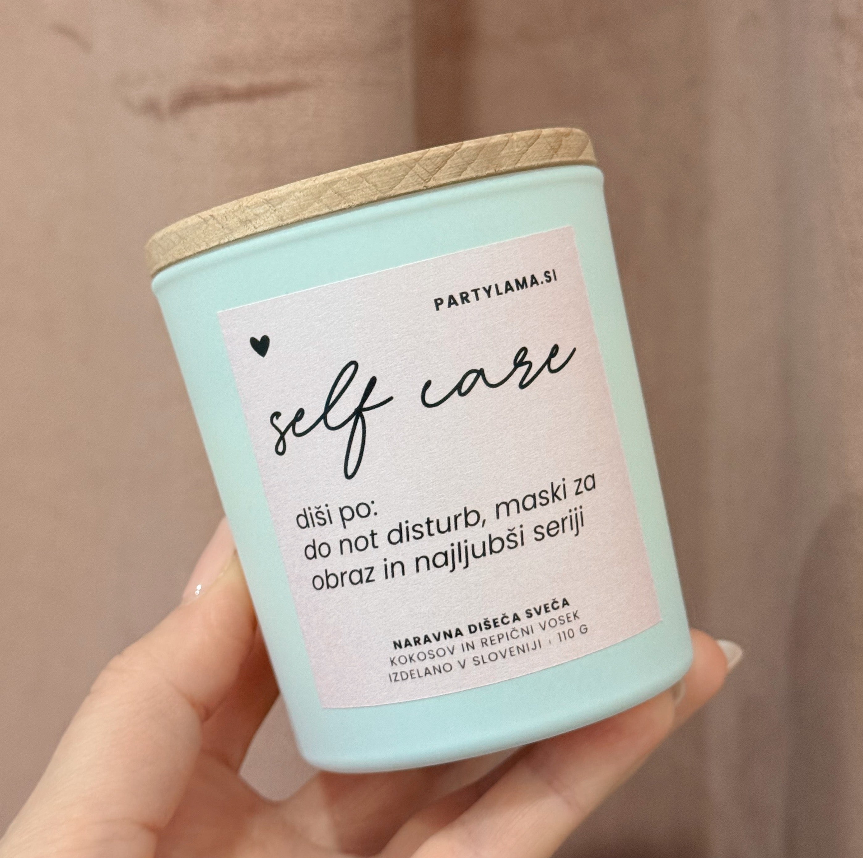 Dišeča sveča - Self care