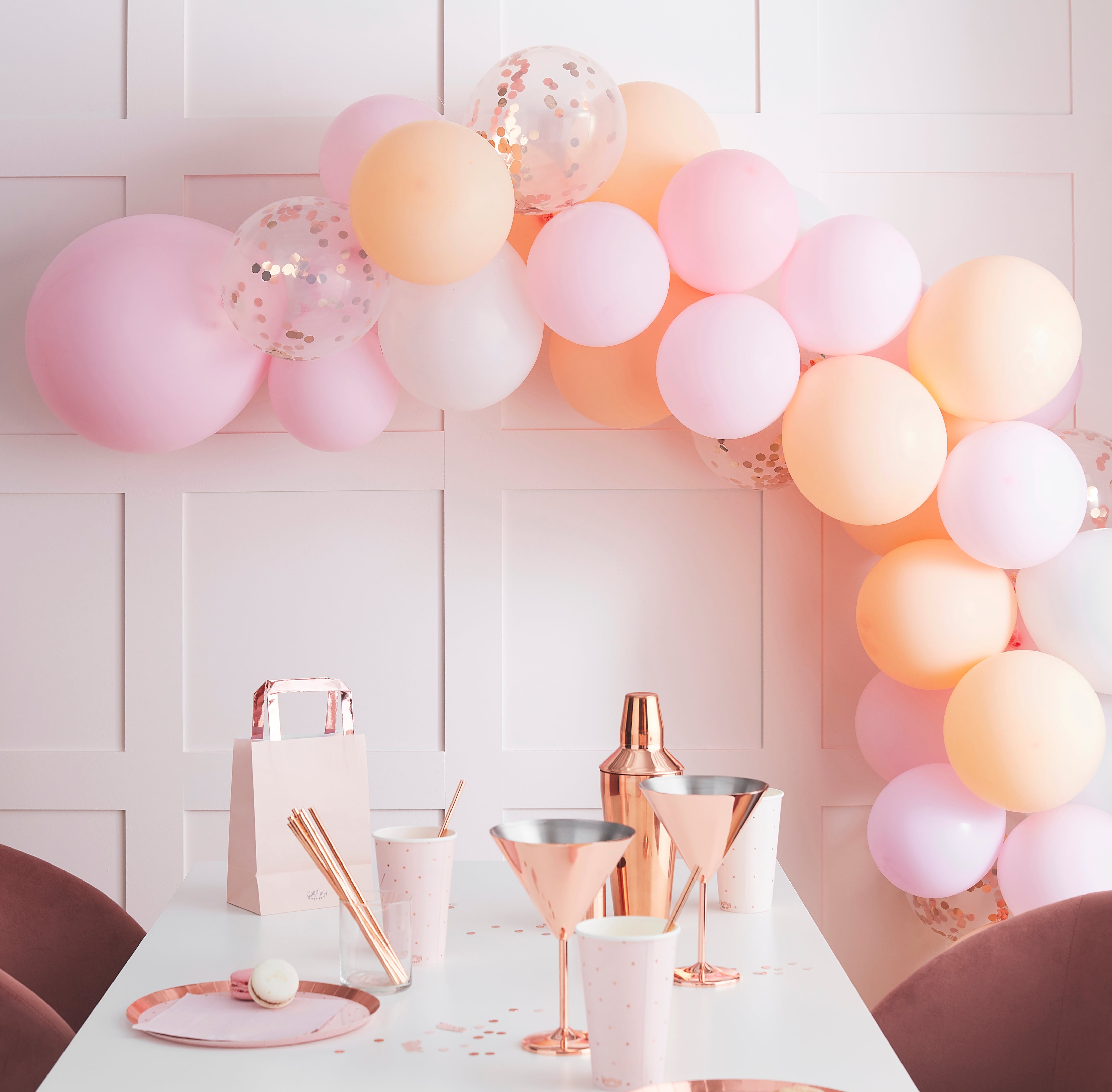 Lok iz balonov Ginger Ray - Matte Peach & Pink