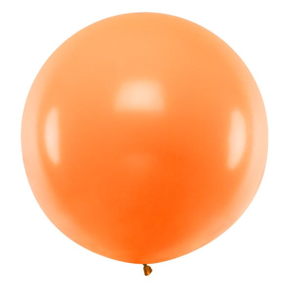 velik okrogel oranžen balon
