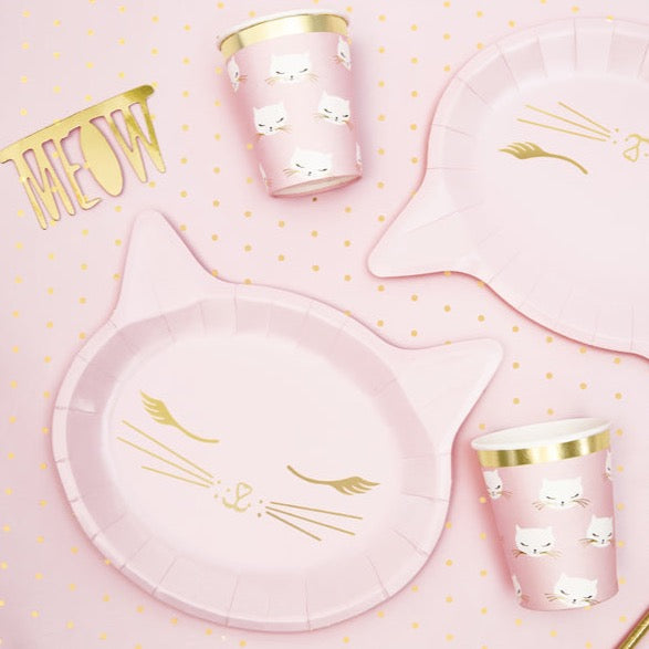 Papirnati krožniki Muca, roza barve. Najboljša dekoracija za vsako zabavo. Krožniki za pravo mačjo zabavo vaše princeske.
